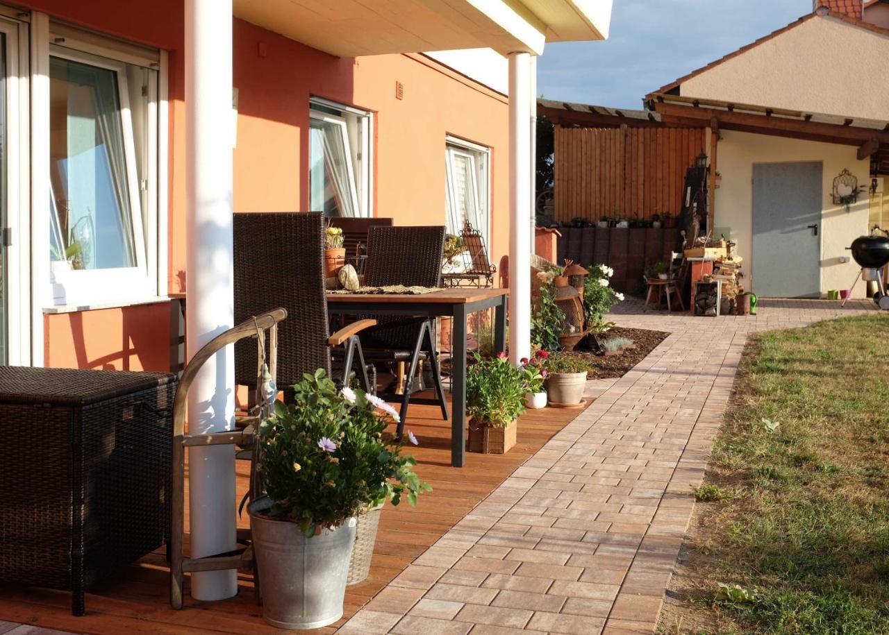 Ferienwohnung Im Paradies Momlingen 외부 사진