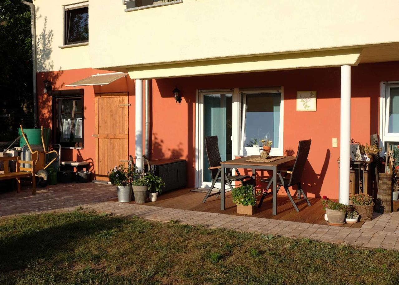 Ferienwohnung Im Paradies Momlingen 외부 사진